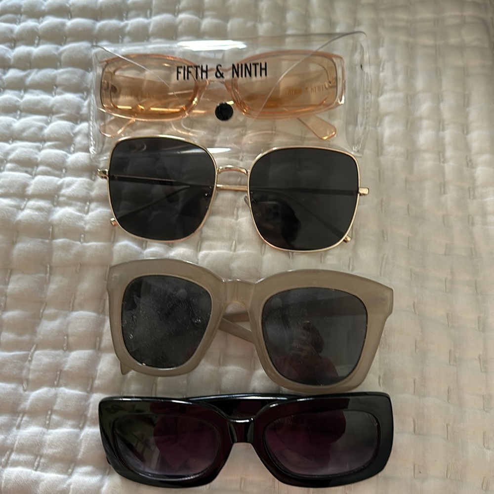 Sunglassses